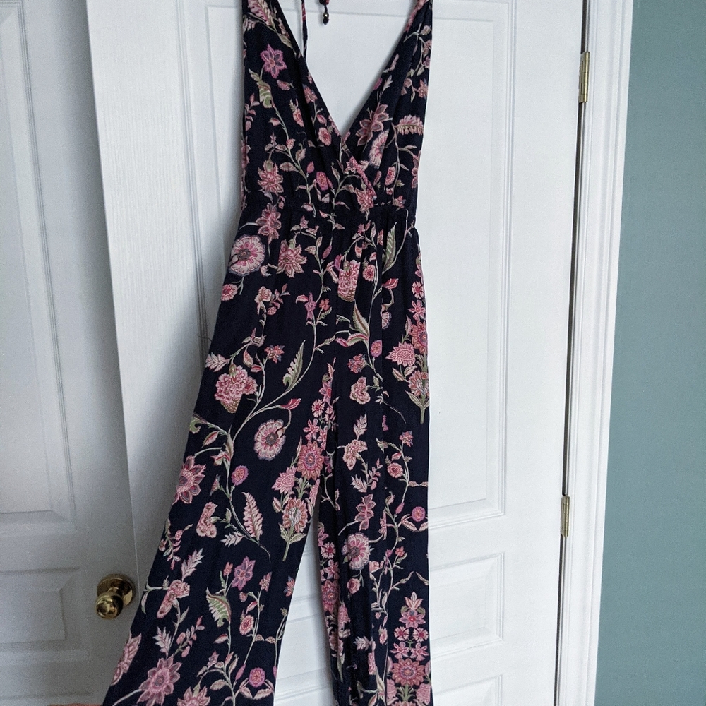 Backless blue floral jumpsuit